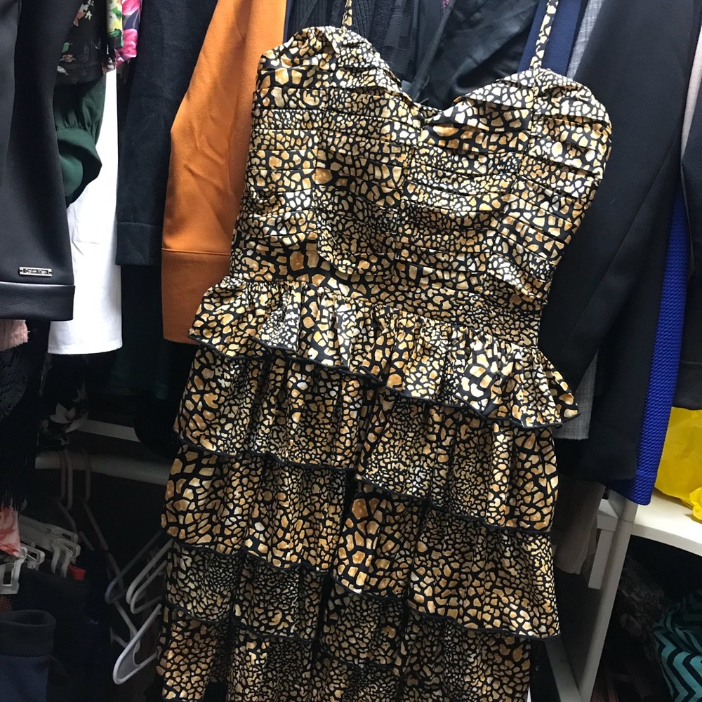 Thin Strap Heart Breasted Peplum Short Dress